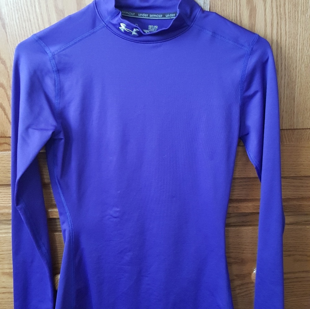 NWOT UA cold gear mock turtleneck thermal